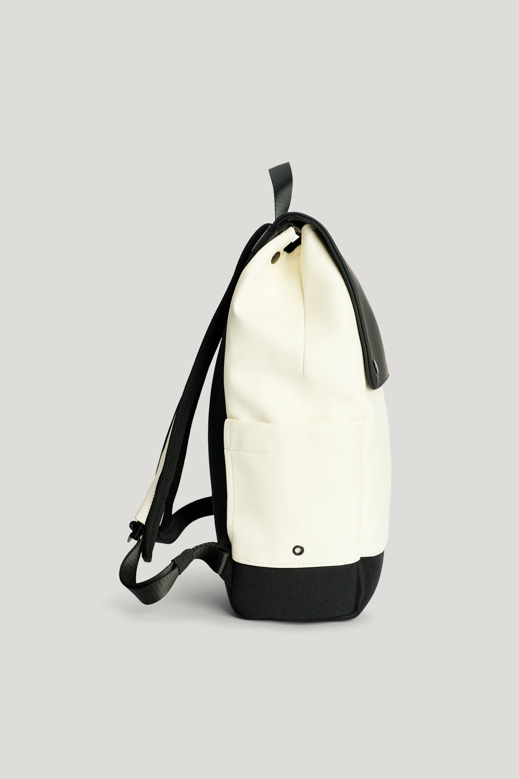 WINGS DAYPACK WATERPROOF BAG